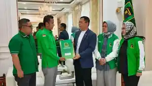 Aditya-Pontoh-Ketua-DPW-PPP-Sulut.jpg