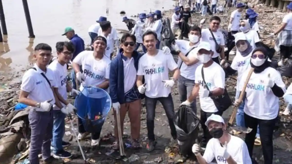 Milenial Bukit Asam Berpartisipasi di BUMN Environmental Movement