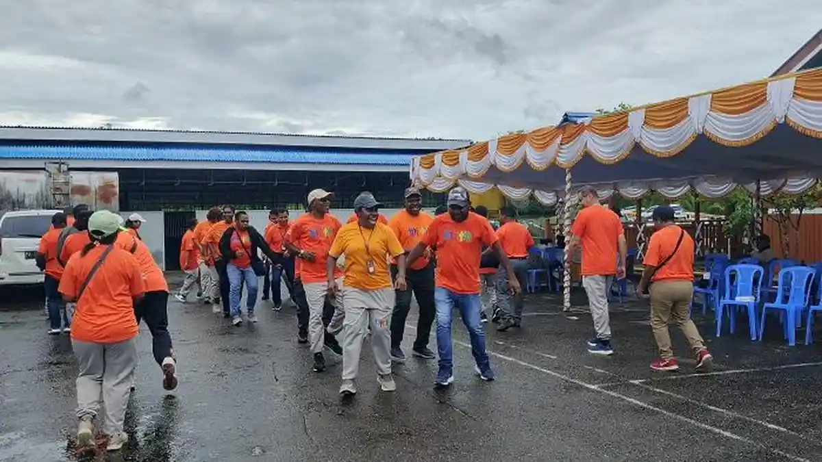 Refleksi YPMAK, Leonardus Tumuka: Bangun Kekompakan dan Layani Masyarakat dengan Baik
