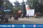 pintu-keluar-di-universitas-negeri-malang.jpg