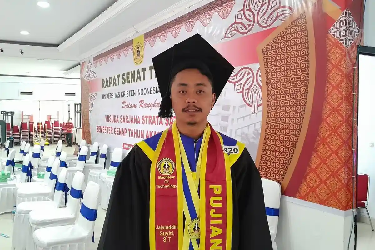 Jalaluddin Suyuti Wisudawan Terbaik UKI Toraja Ingin Ciptakan Lapangan Kerja