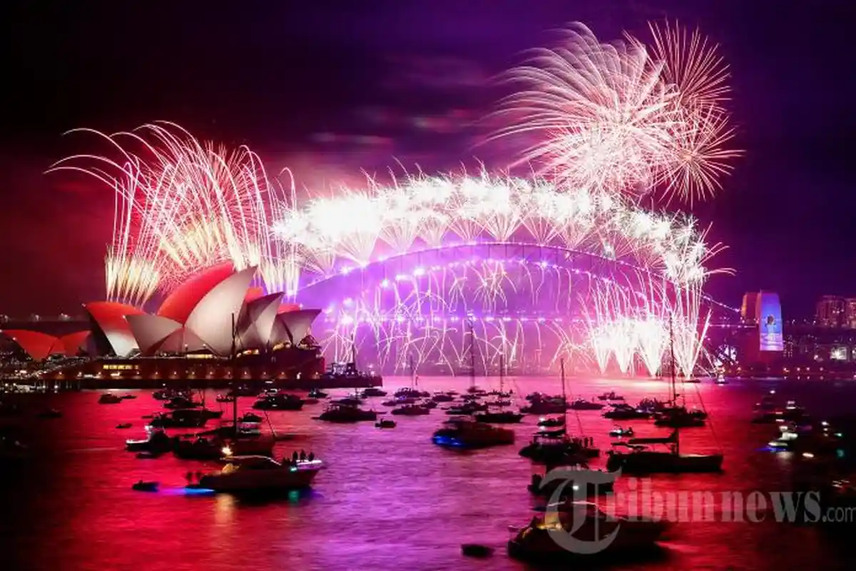 Doa Menyambut Tahun Baru 2023 sesuai Sunnah Rasulullah SAW , Amalkan 2 Pilihan Bacaan Ini