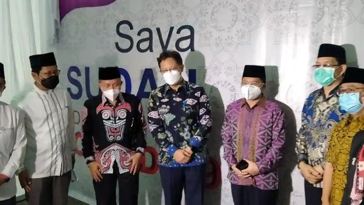 Menkes Tinjau Vaksinasi untuk MUI Pusat, Targetkan 500 Pengurus dan Keluarga Disuntik