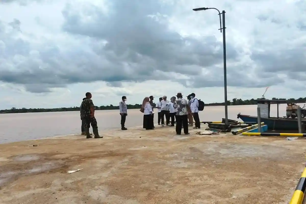 Pengamat Sebut Penyeberangan Fery Sungai Bulan - Kampung Baru Penghubung Vital Antar Wilayah