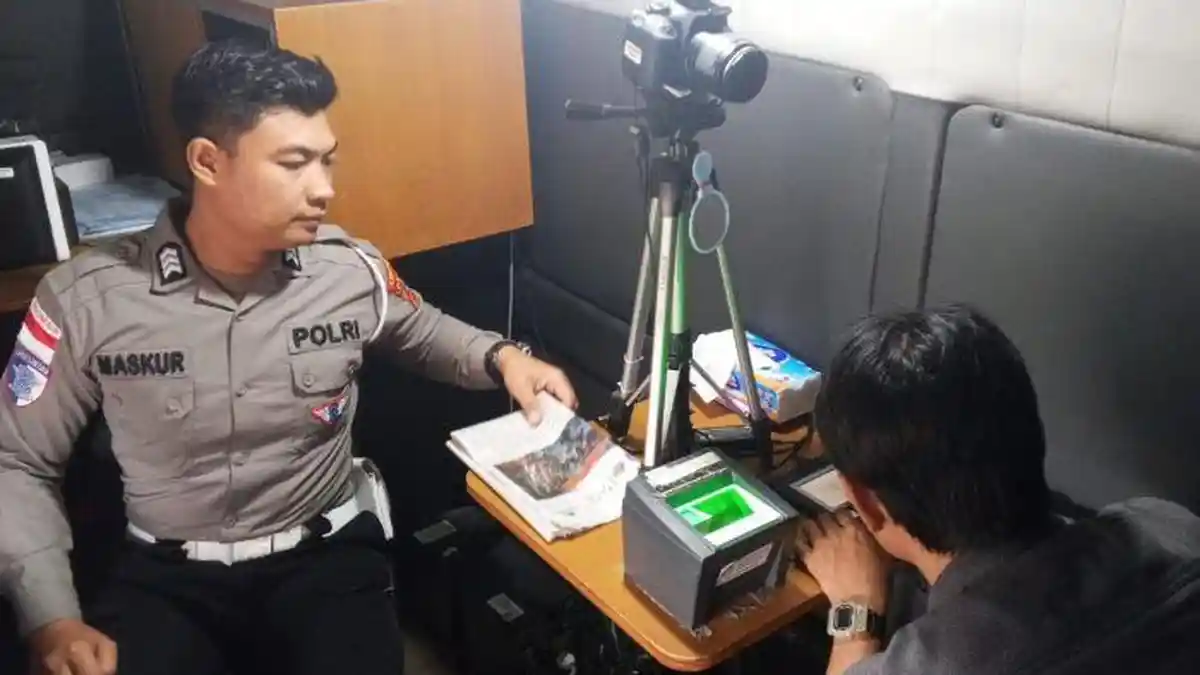 Pelayanan Pengurusan SIM Tetap Normal di Hari Pertama Puasa, Cek Jadwal Buka & Tutupnya