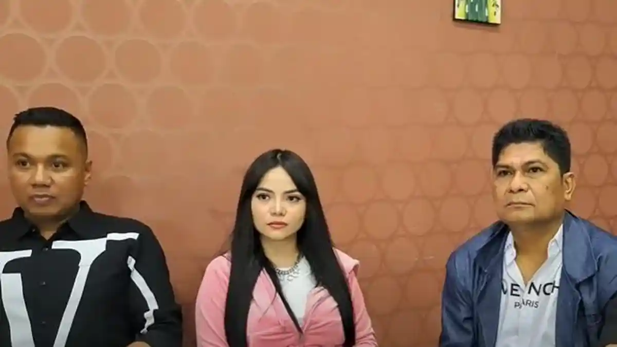 Nicholas Kili Kili Resmi Jadi Kuasa Hukum Dinar Candy, sang Mantan Preman Siap Pasang Badan