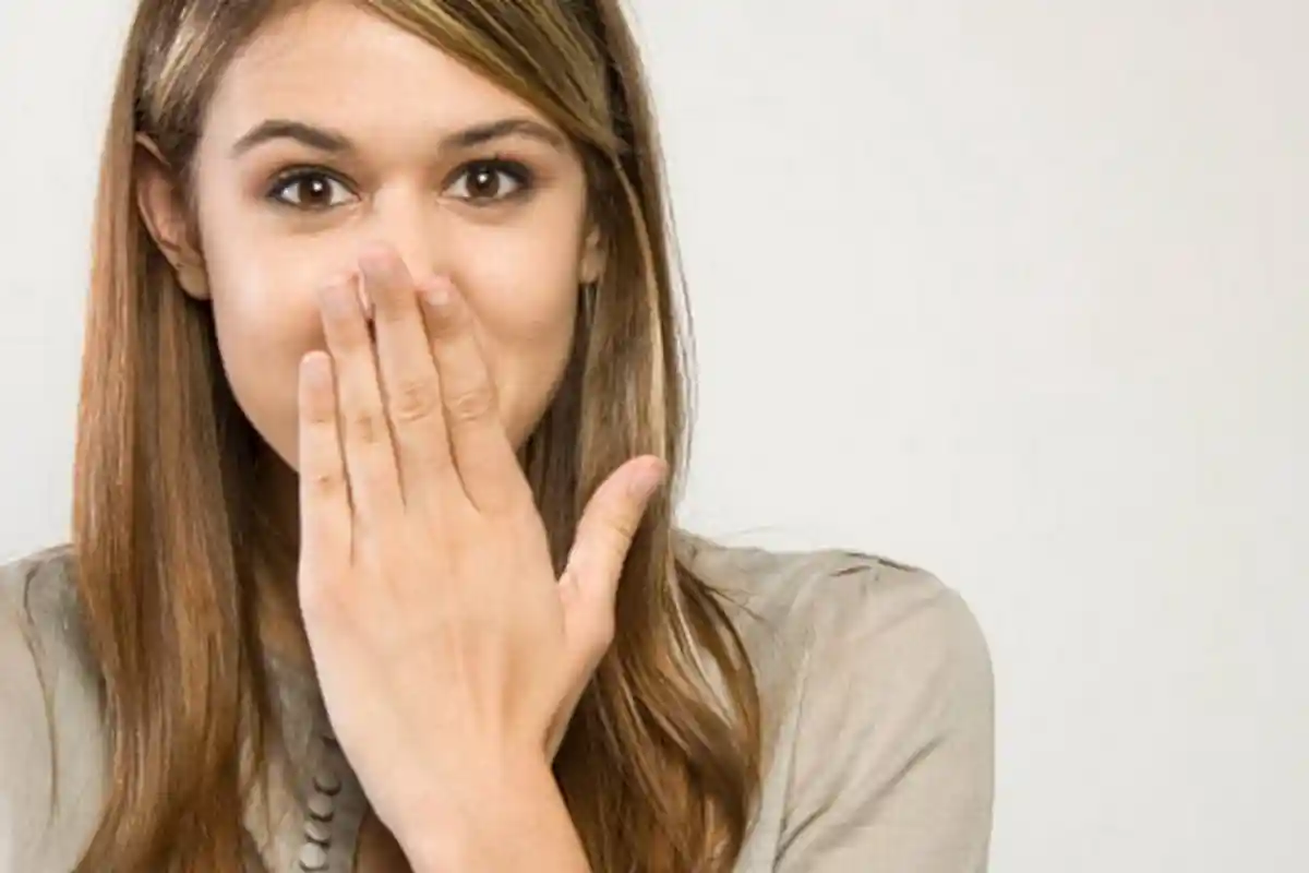 7 Tanda Ginjal Tidak Sehat - Mulai Bau Mulut Hingga Kulit Gatal dan Kering