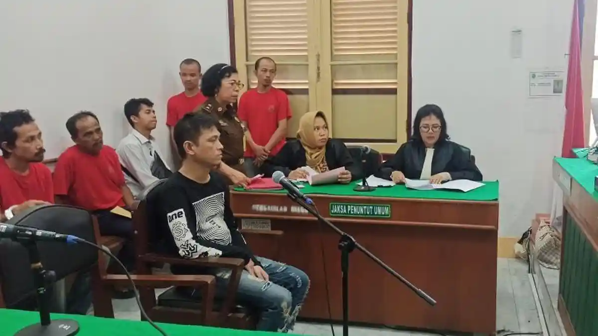 Rudy Bandar Narkoba Kendalikan Pabrik Ekstasi dari Lapas Dituntut 19 Tahun Penjara