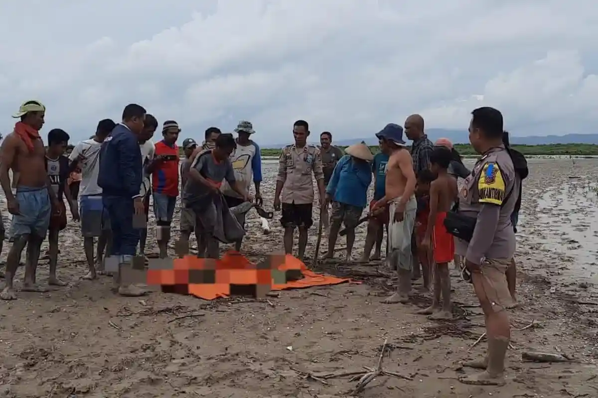 Mayat Perempuan Setengah Badan dan Bayi Diautopsi di RSB Titus Uly Kupang