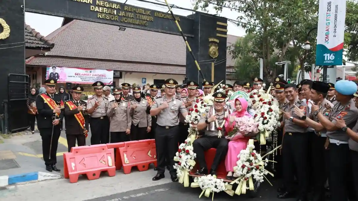 AKBP Ardi Kurniawan Tinggalkan Polres Jombang, Tongkat Komando Beralih ke AKBP Yanto Mulyanto