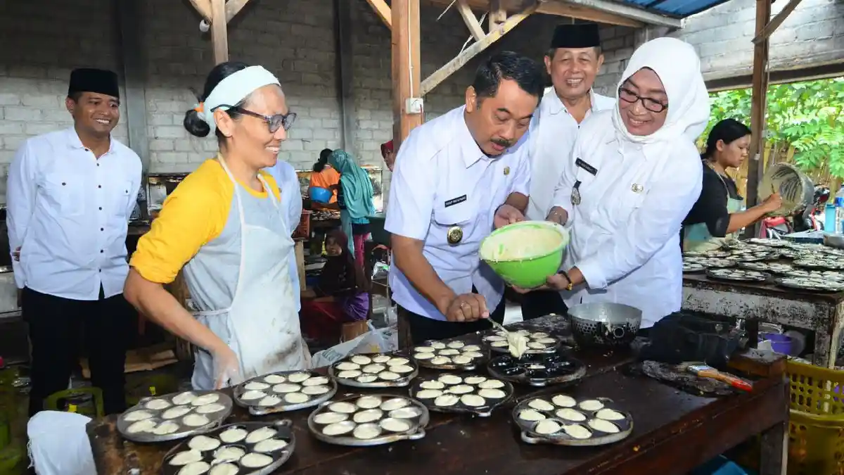 Puasa Dan Jelang Lebaran, UKM Kue Kering Banyuwangi Kebanjiran Pesanan