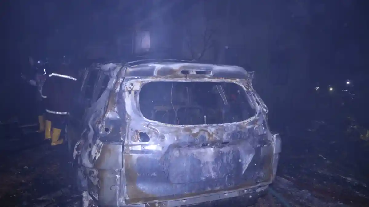 Kebakaran 2 Gudang Arsip Dinas Pertanian Kaltim, Saksi Dengar Benturan Keras, 1 Mobil Warga Terbakar
