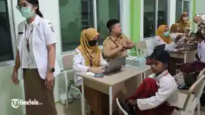Sekolah-Rakyat-Dasar-SRD-2-Surakarta-mengadakan-Masa.jpg