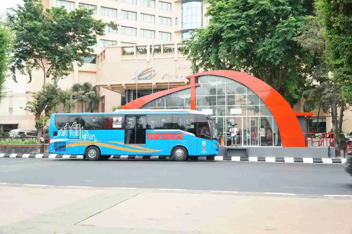 Layanan Trans Semarang Kembali Normal Pascabanjir, Operator Bus Mulai Lakukan Perbaikan