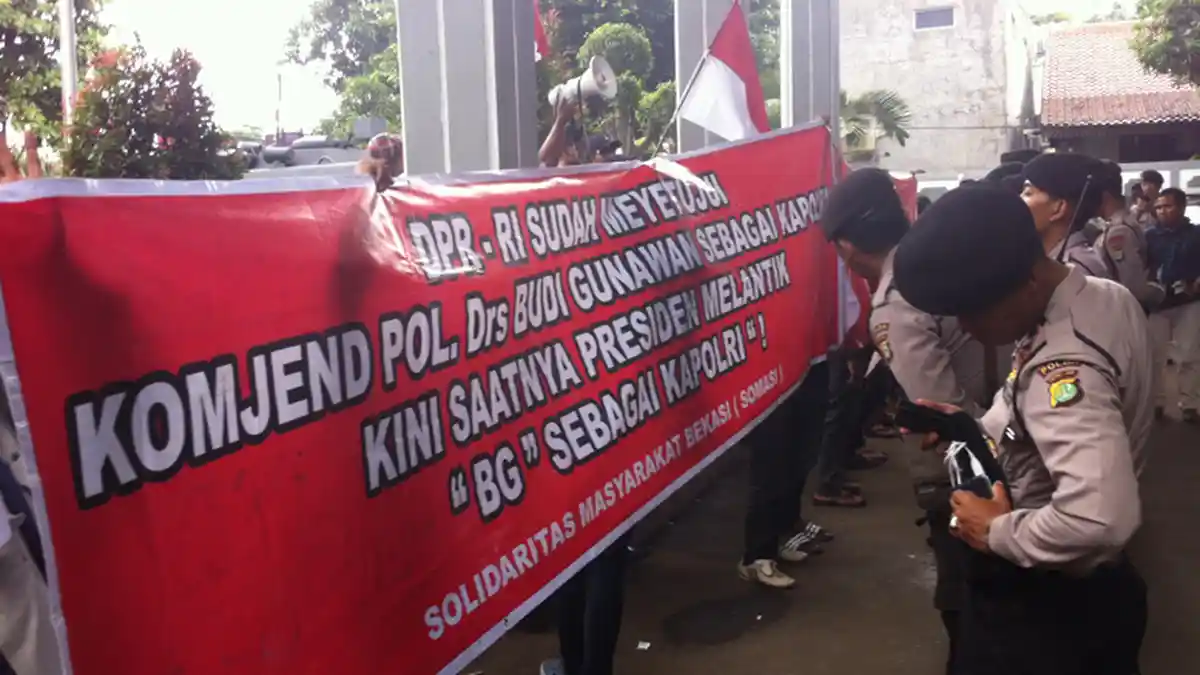Mahasiswa Gelar Doa di PN Jaksel Berharap Hakim Kabulkan Praperadilan BG