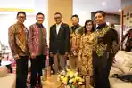 dirut-pt-pegadaian-persero-kuswiyoto-bersama-gubernur-sulawesi-selatan-prof-nurdin-abdullah.jpg
