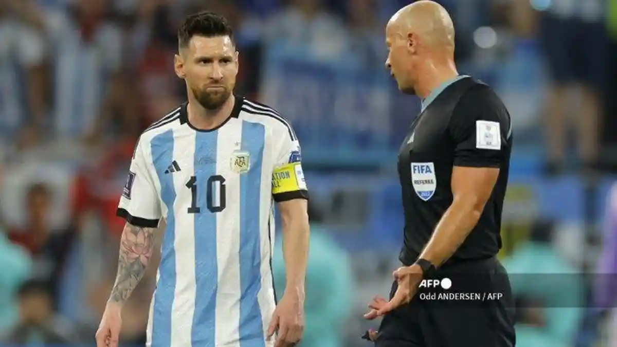 Sosok Szymon Marciniak Calon Wasit Final Piala Dunia 2022, Sudah 67 Kartu Merah Pernah Dikeluarkan
