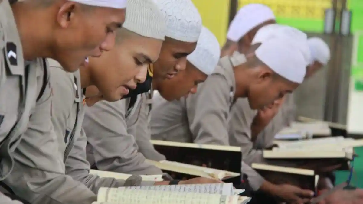 Sehari Mengaji 2 Juz Sehari, 81 Bintara Baru Khatam Al Quran, Polda Kepri Bakal Potong Kambing