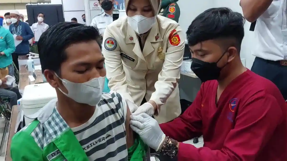 Persiapan Mudik Lebaran, PT KAI Buka Layanan Vaksinasi Covid-19 di 2 Stasiun Jakarta: Cek Jadwalnya