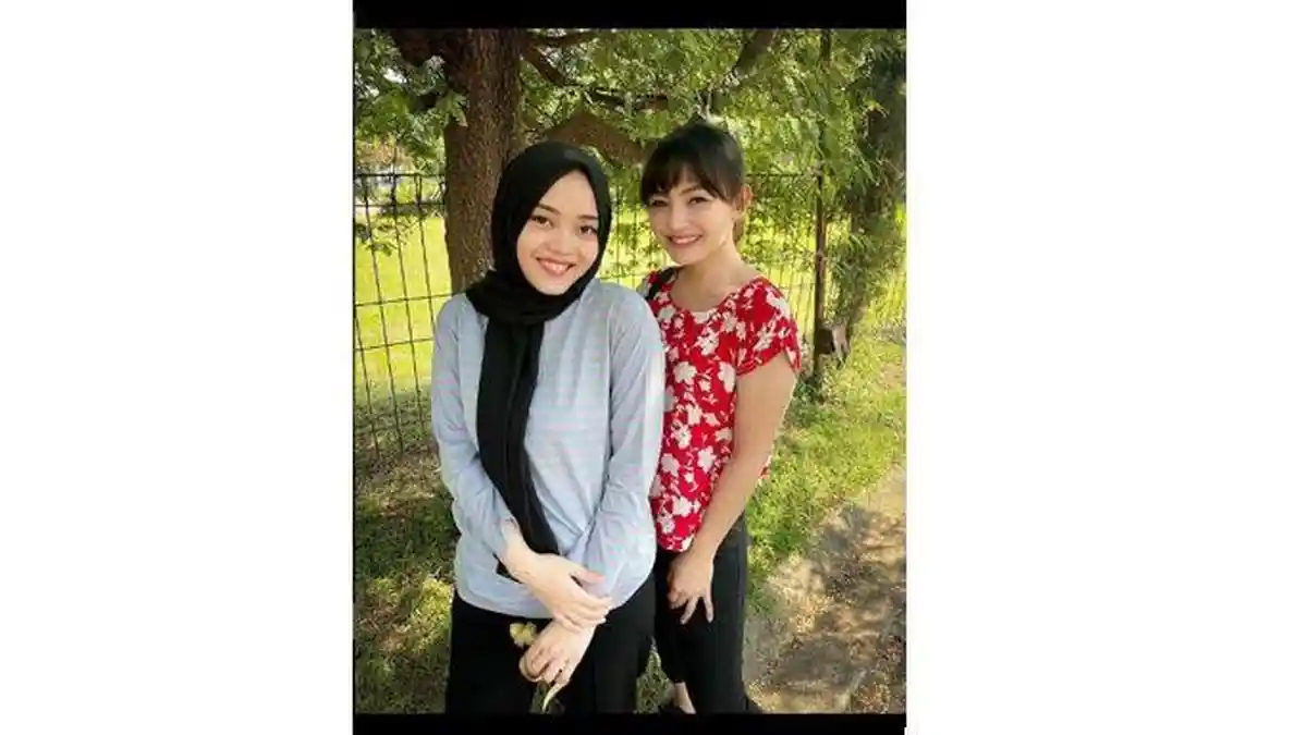 Sempat foto dengan Putri Delina, Riesca Rose kini disebut selingkuhan Sule