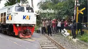 Kolase-KA-Batara-Kresna-saat-uji-coba-Kamis-3012025-KIRI.jpg