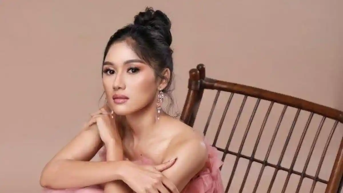 Erina Gudono Rupanya Sudah Diajak Liburan & Nonton Bola, Finalis Puteri Indonesia Ini Pacar Kaesang?