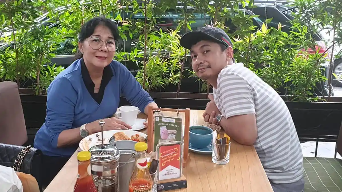 Menjelang Kelahiran Anak Pertama, Raditya Dika Teringat Banyak Kesalahan Pada Sang Mama