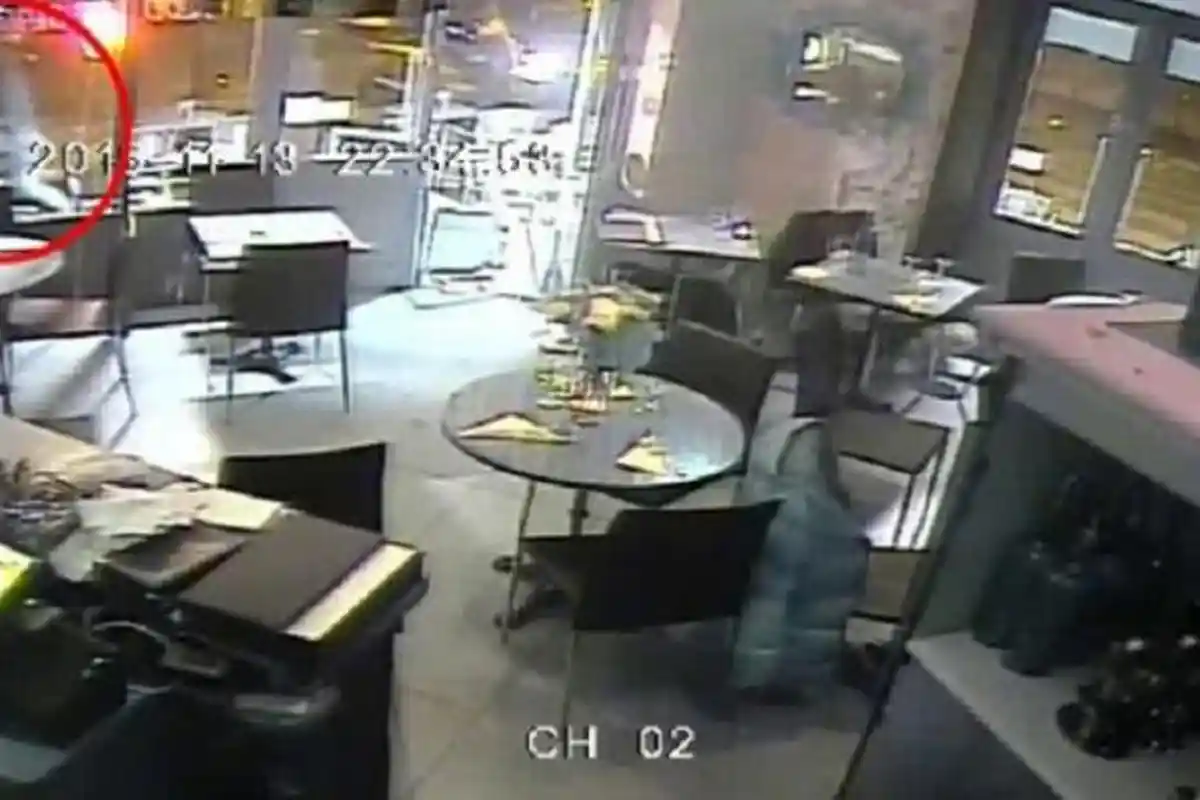 Ponsel di Tempat Sampah Jadi Awal Pengungkapan Dalang Teror Paris