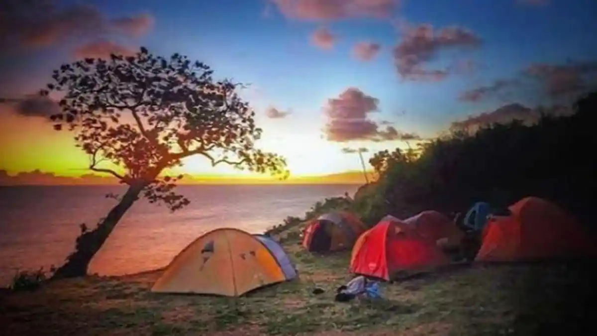 Pantai Secantik Ini Ternyata Kurang dari 2 Jam dari Klaten, Cocok untuk Camping saat Ramadan