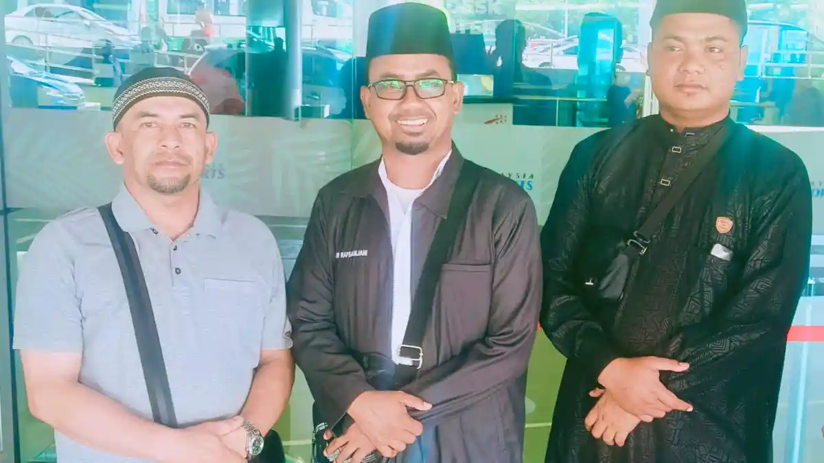 Santri Dayah Mini Asal Subulussalam Jadi Imam Tarawih di Malaysia