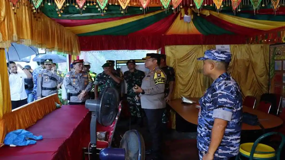 Kapolresta Tanjungpinang Cek Kesiapan Pos Pengamanan Lebaran 2024 di Lima Lokasi