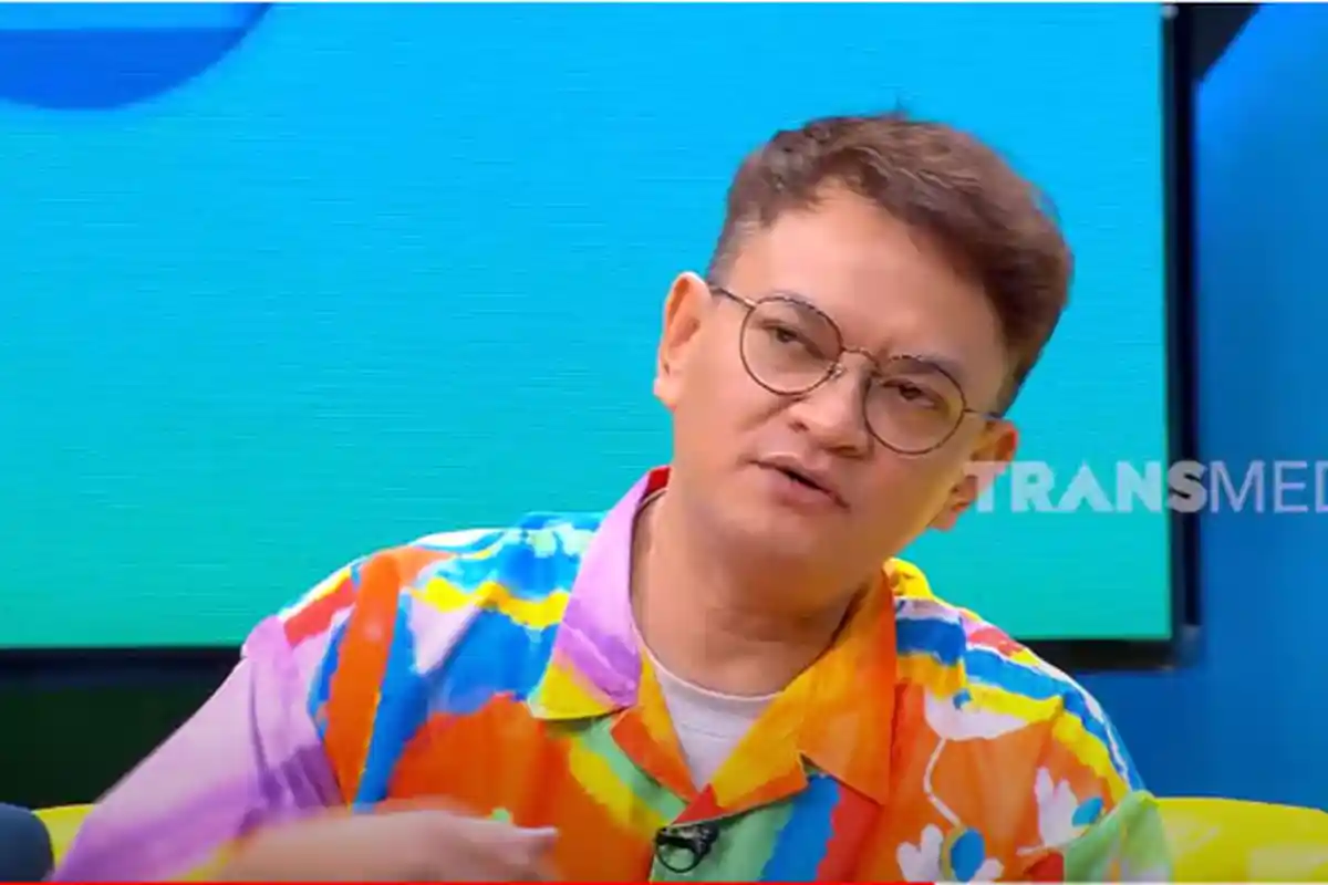 Melajang hingga Usia 54 Tahun, Personel Kahitna Hedi Yunus Bahagia