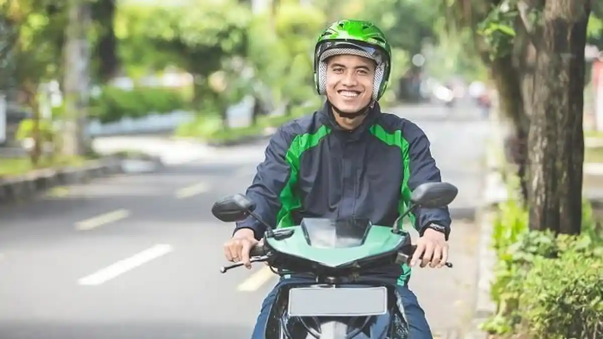 Mulai 14 Agustus Tarif Ojol Akan Naik, Ini Rincian Kenaikannya