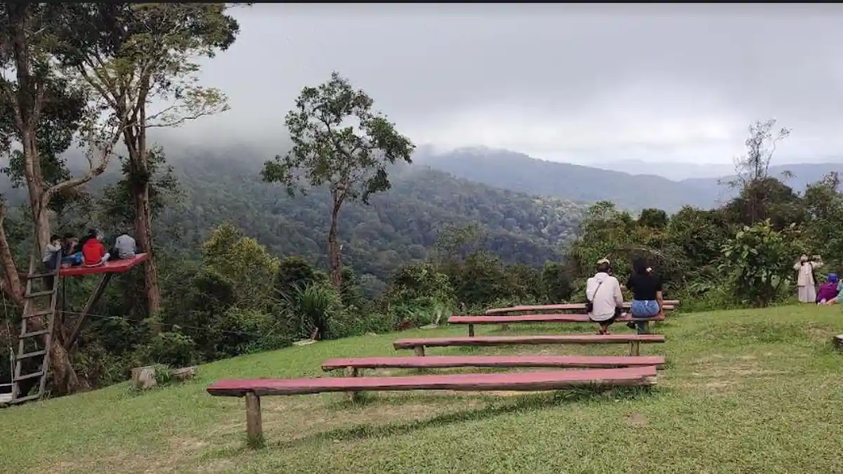 Libur Tahun Baru 2024, Puncak Sidiangkat Ramai Dikunjungi Wisatawan