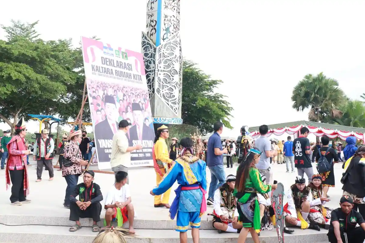 BREAKING NEWS- Hari Ini Bapaslon YESS Daftar ke KPU Kaltara, Usai Deklarasi di Tugu Cinta Damai