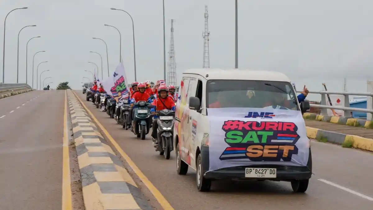Kurir SATSETJNE Batam Siap Antar Kebahagiaan dengan Tampilan Baru