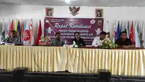Komisi-Pemilihan-Umum-KPU-Kabupaten-Alor-mengadakan-Rapat-Koordinasi-Rakor-final.jpg