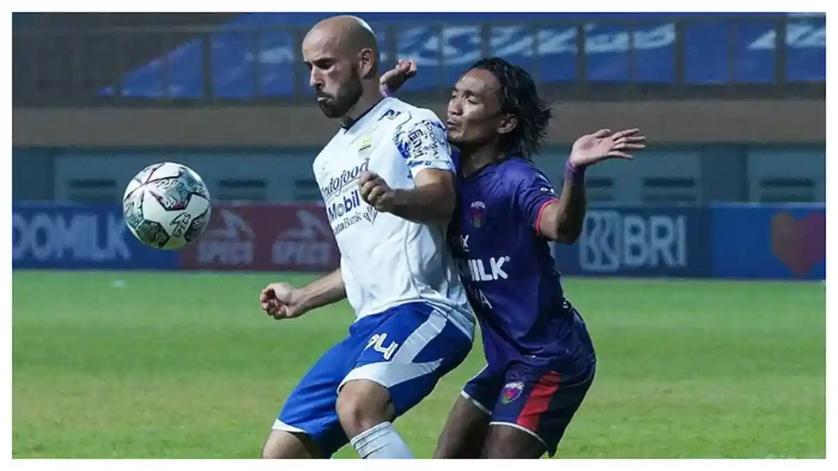 Sedang Bersedih, Pilar Asing Persib Bandung Mohammed Rashid Tertimpa Kabar Tak Sedap, Ada Apa?