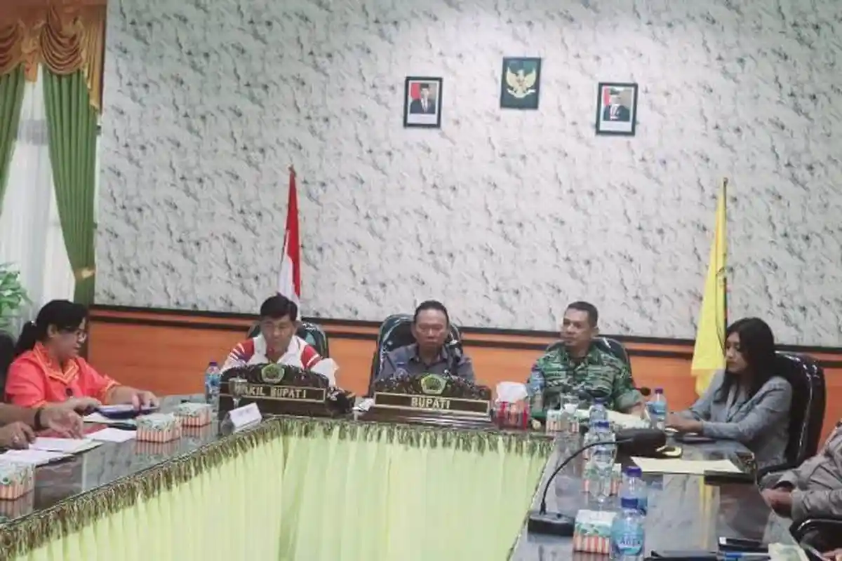 Pemkab Kupang Tetapkan Bapak Ibu Asuh untuk Balita Stunting