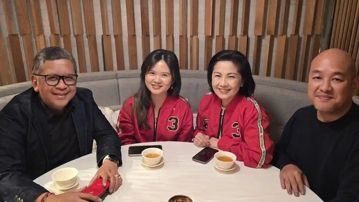 SOSOK Felicia Tissue Mantan Kekasih Kaesang Pakai Jaket PDIP dan Duduk Bareng Hasto Kristiyanto