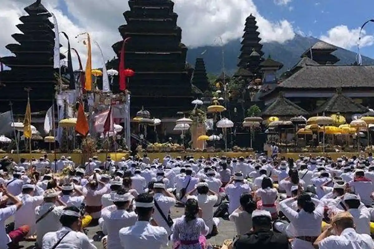 Jadwal Odalan Lengkap Bulan Februari 2023 di Pura di Bali dan Luar Bali, Termasuk Pura Desa Badung