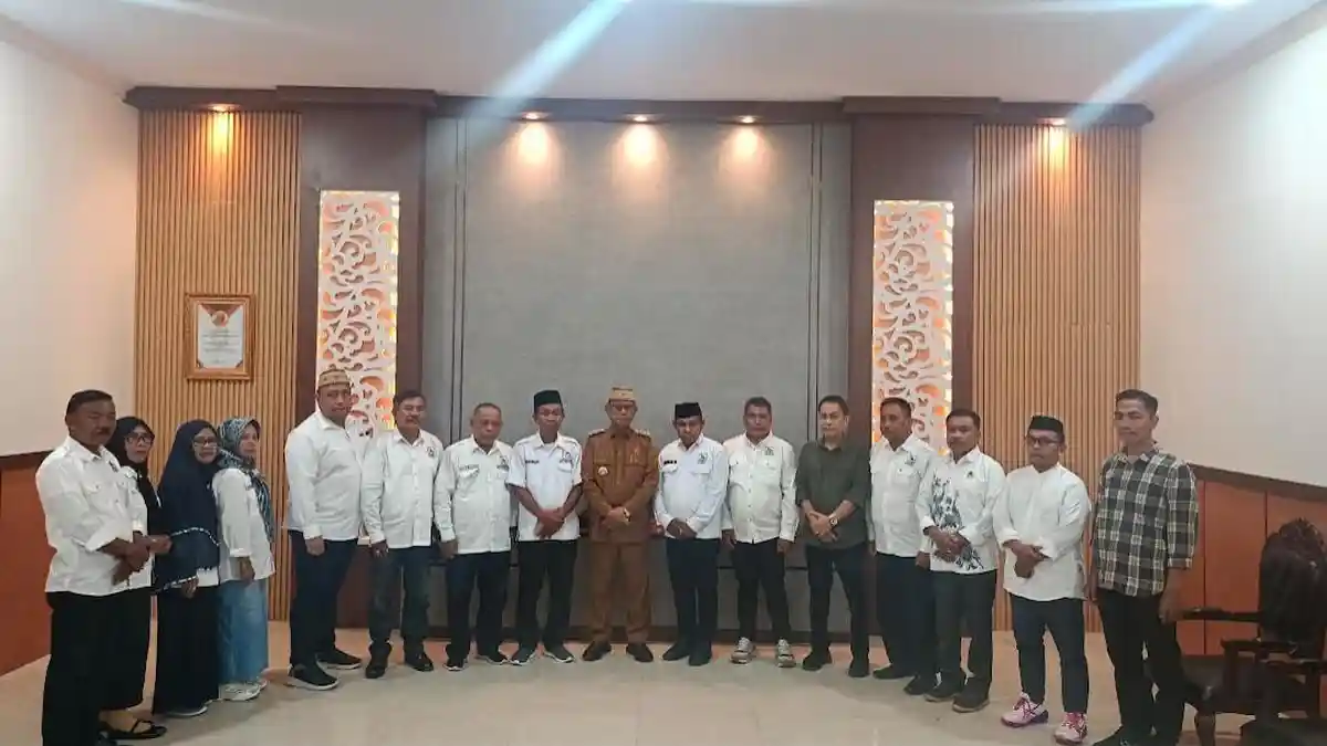 Bupati Ismet Mile Terima PSI Bone Bolango, Bahas Sinergi Pembangunan Daerah