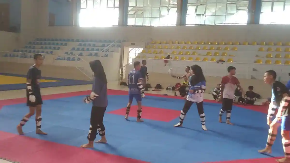 Sabam Devri Dapatkan 4 Taekwondoin Pelajar Riau untuk Popnas 2025