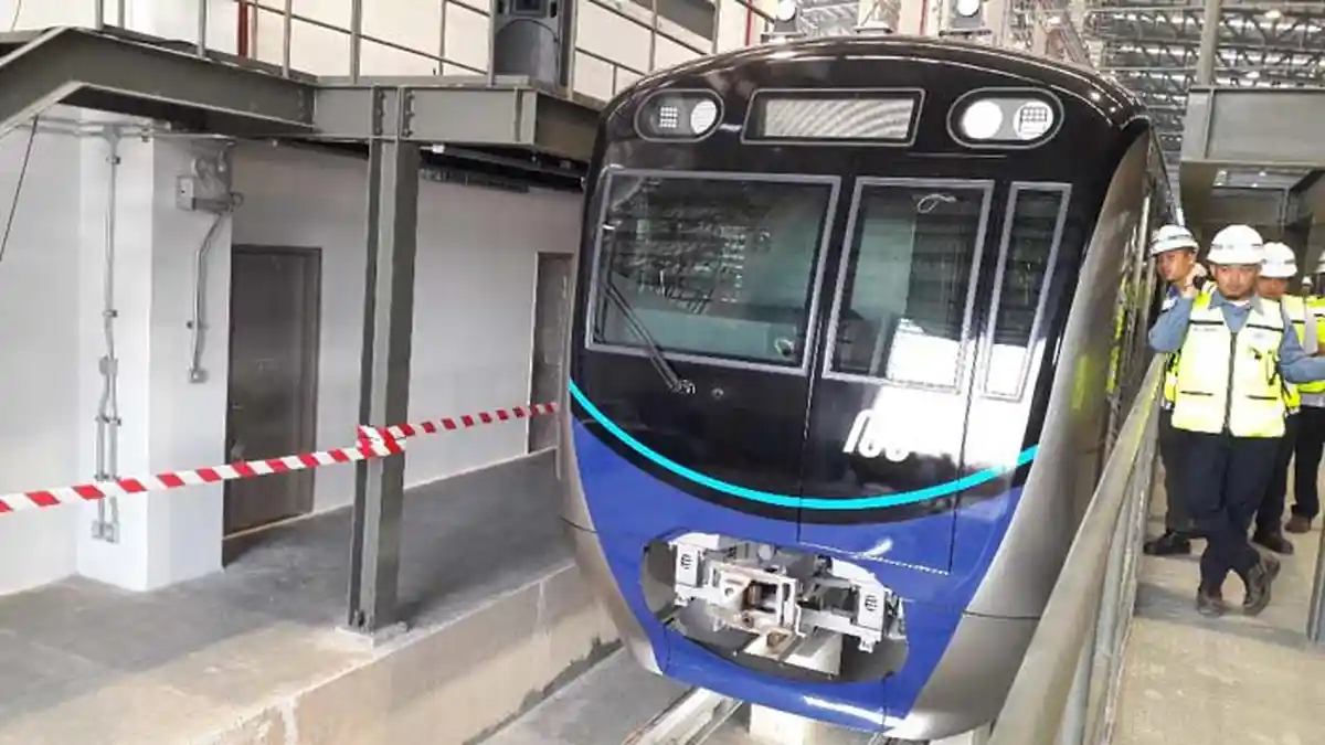 Anies Resmi Beri Nama Kereta MRT Jakarta 'Ratangga', Ini Maknanya
