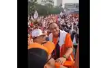 Acara-Senam-Batal-Lantaran-Izin-Mendadak-Dicabut-Anies-Baswedan-Tetap-Datang-Sapa-Ribuan-Kader-PKS.jpg