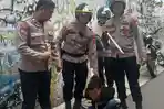 Bikin Resah Warga, Pria Bergolok Diringkus Polisi di Johar Baru : Diduga Hendak Lakukan Kriminal 