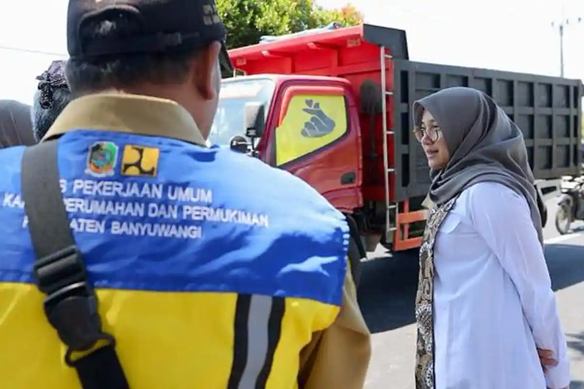 Bupati Ipuk Percepat Pembangunan dan Pemeliharaan Jalan di Banyuwangi, Sudah Mencapai 214,781 Km