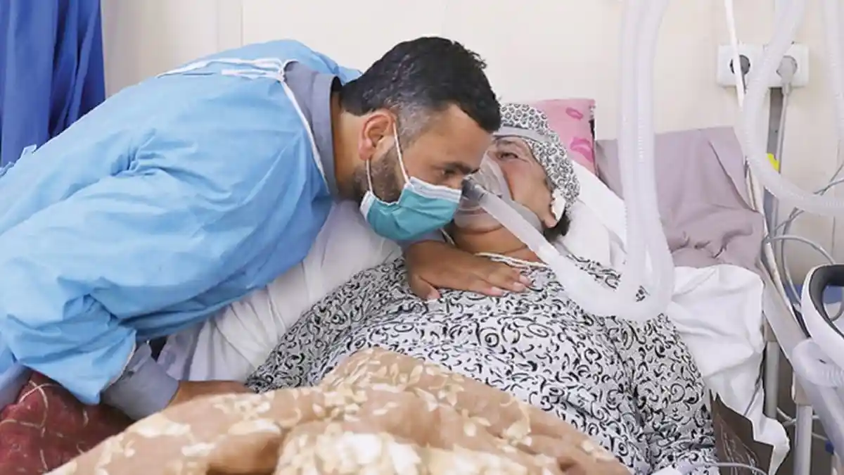 Warga Afghanistan Makin Terjepit, Kasus Virus Corona Melonjak, Perang Belum Juga Usai