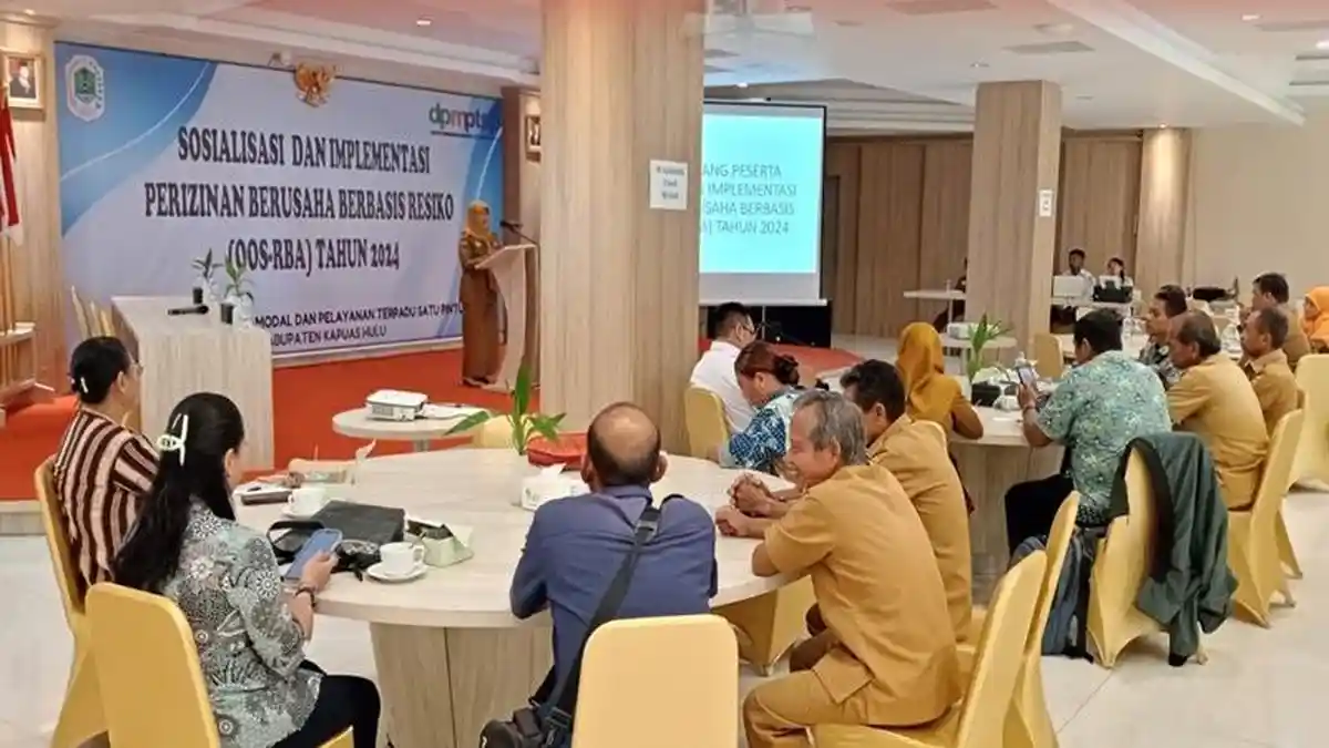 Pemda Kapuas Hulu Sosialisasi Pengawasan Perizinan Berusaha Berbasis Resiko OSS