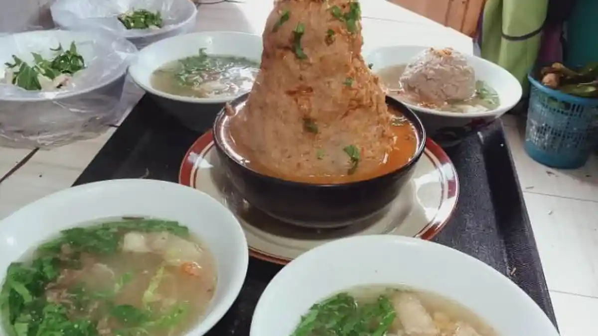 Kuliner Lampung, Bakso Tumpeng Suranti Ranti Tawarkan Berbagai Menu Bakso Unik Mulai Rp 10 Ribu